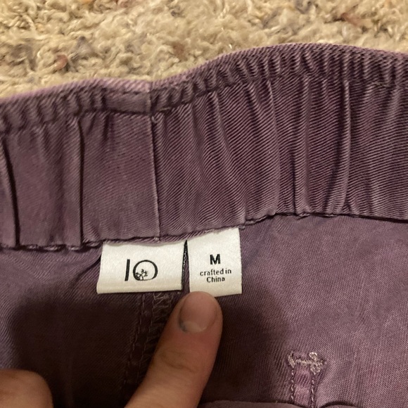 Purple 10 tree Womens shorts- medium - Picture 2 of 3